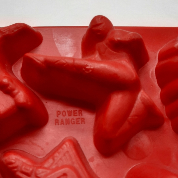 Vintage Power Rangers Jello Jigglers Mold Red Small 2 Piece Lot - Picture 4 of 12